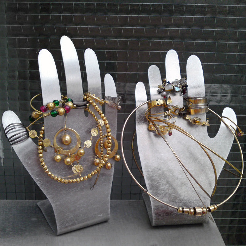 RING HAND