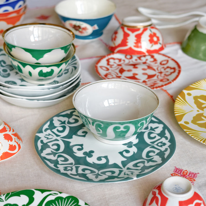 LARGE SAMARKAND PLATE, blue-grey