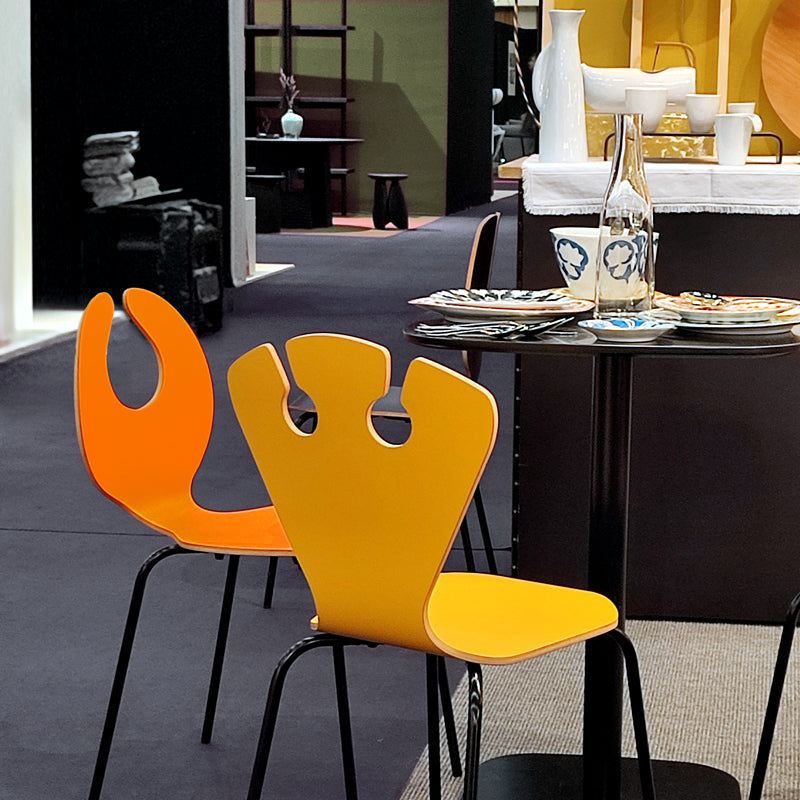 CHAISE L'ÉLÉGANTE, jaune orangée